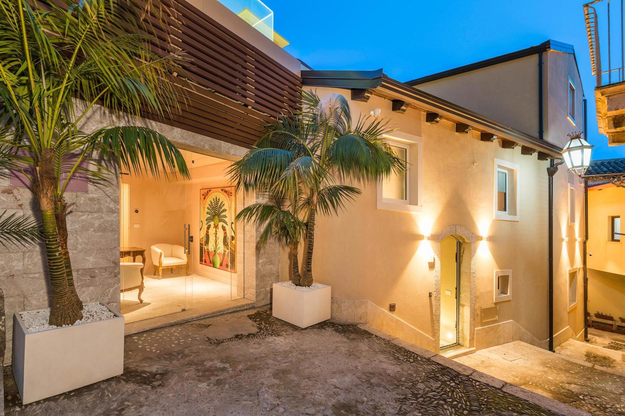 Taormina Infinity Suites 外观 照片