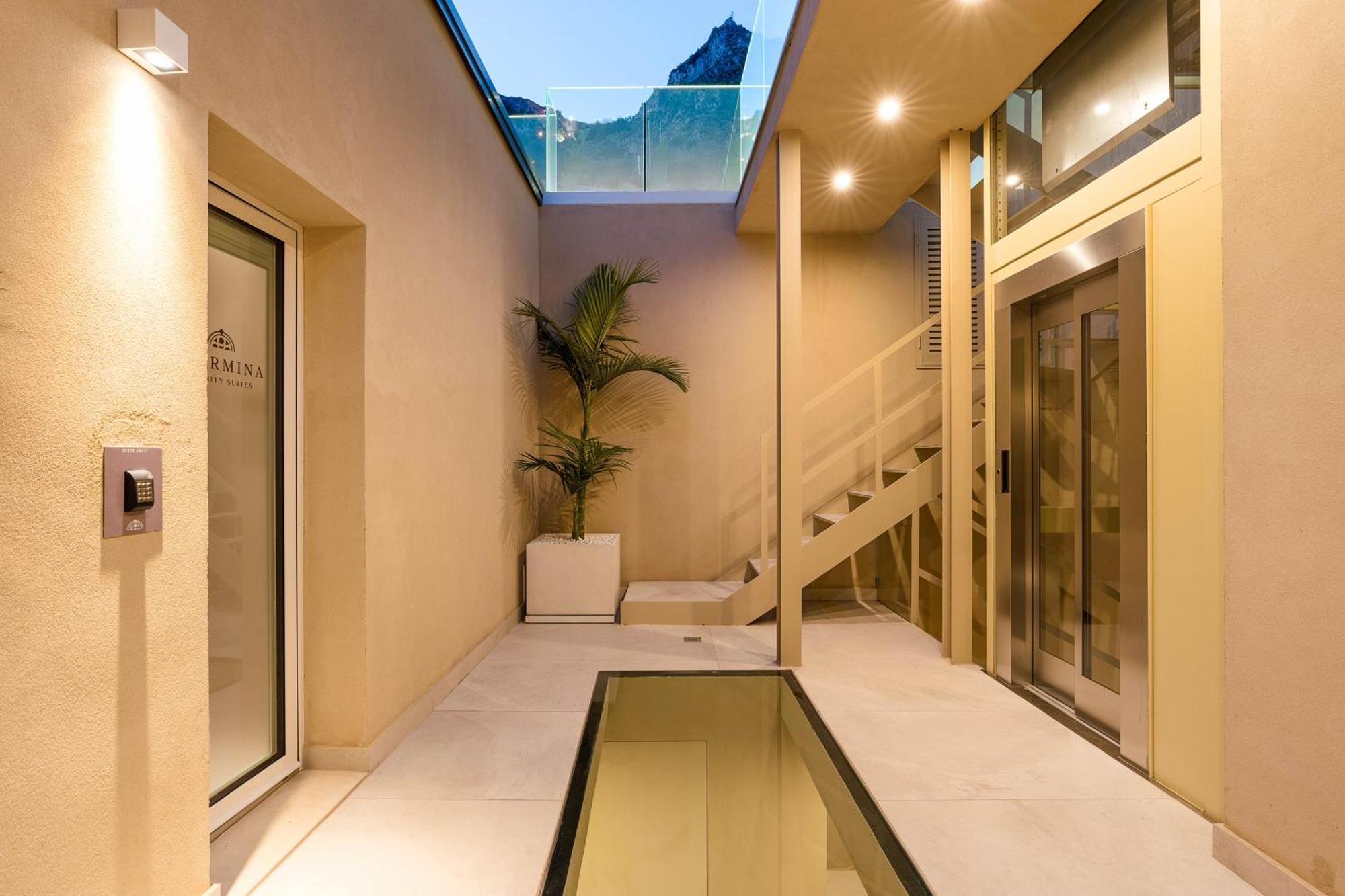 Taormina Infinity Suites 外观 照片